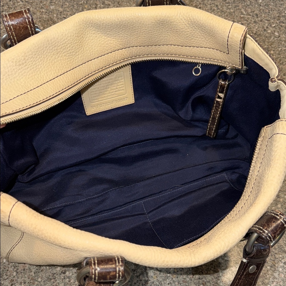 Y2k Coach Chelsea Pebbled Leather Shoulder Bag - Picture 4 of 4